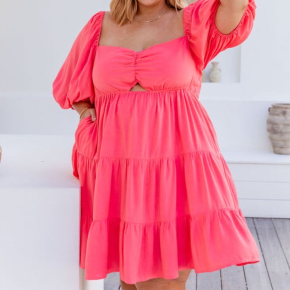 Elegant Pink Women's Dress - Picture 1 of 2